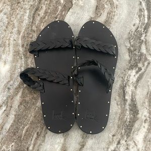 Beek Sandals